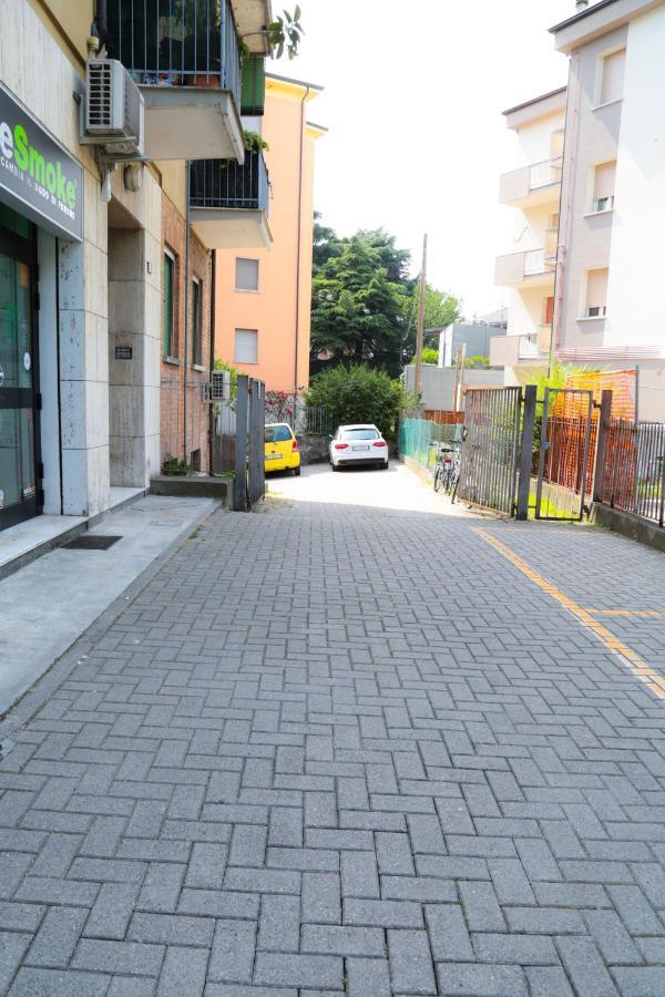 Guest House Simonazzi Reggio Emilia Exterior foto
