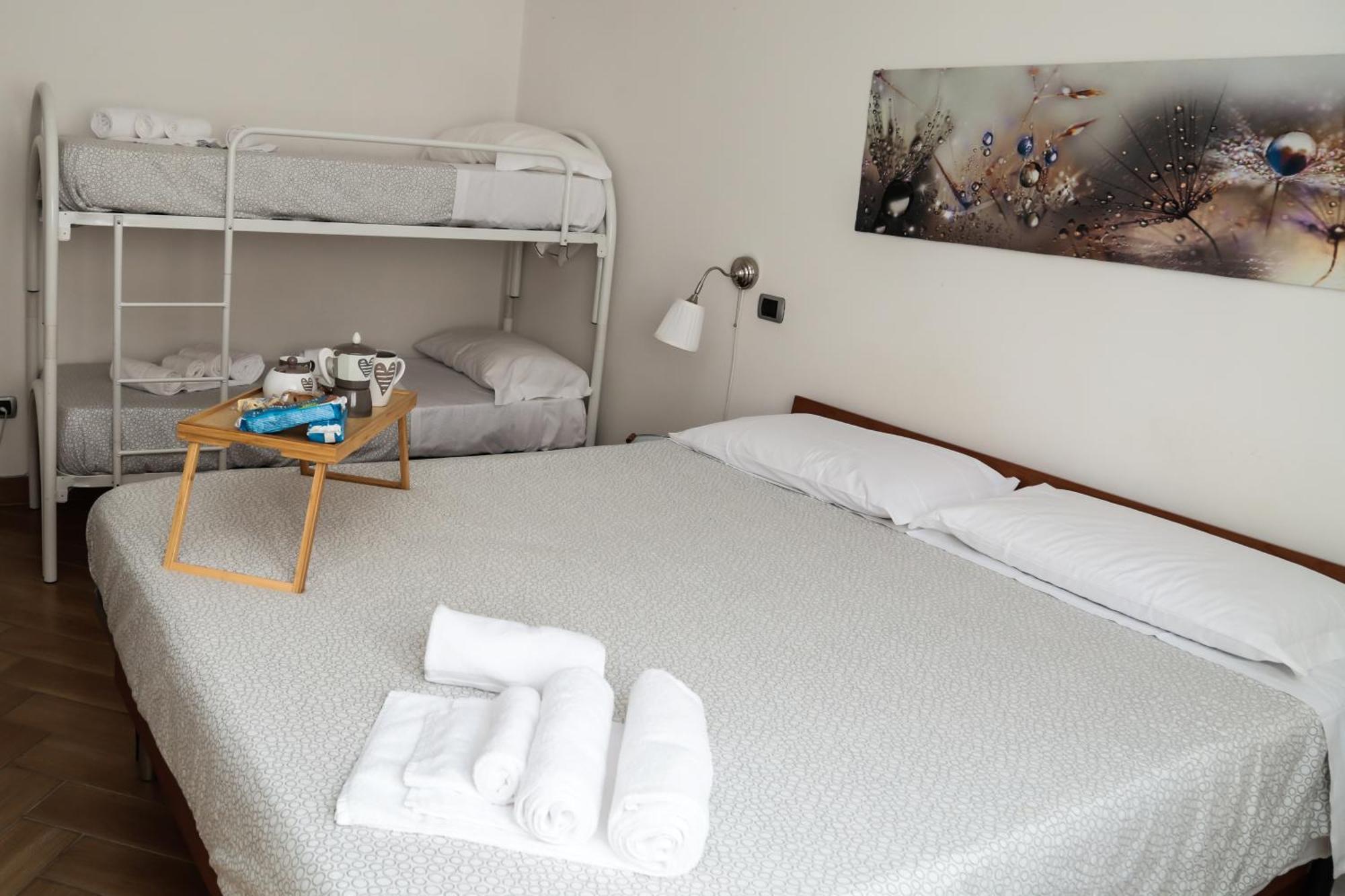 Guest House Simonazzi Reggio Emilia Exterior foto